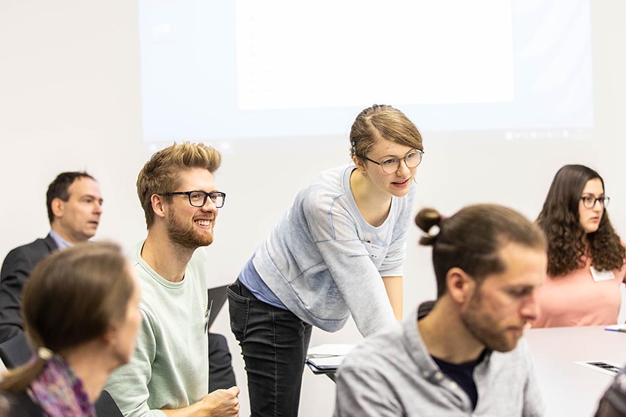 Workshop Debattierclub: Genom-Editierung – von Therapie über Prävention zu Enhancement Workshop Debattierclub: Genom-Editierung – von Therapie über Prävention zu Enhancement
