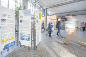 Tafeln der Ausstellung „Wenn Ideen Wirklichkeit werden“.