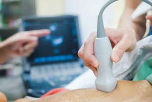 Ultraschall eines Bauches
