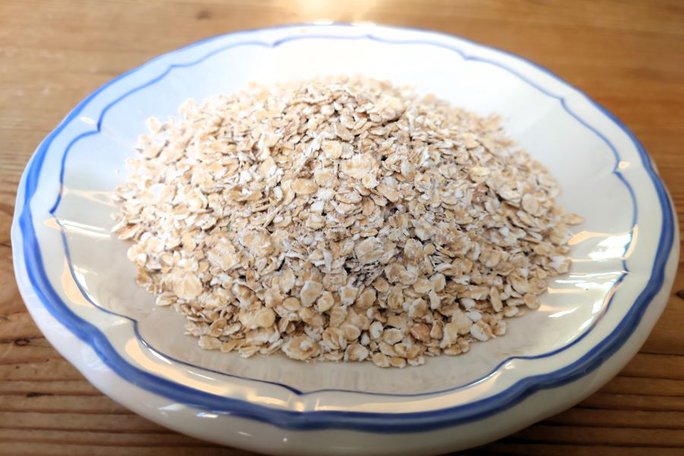 Aufnahme eines Tellers mit Hafenflocken