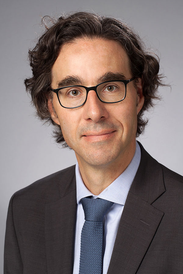 Prof. Dr. Michael Platten ist Ärztlicher Direktor der Neurologischen Universitätsklinik Mannheim.