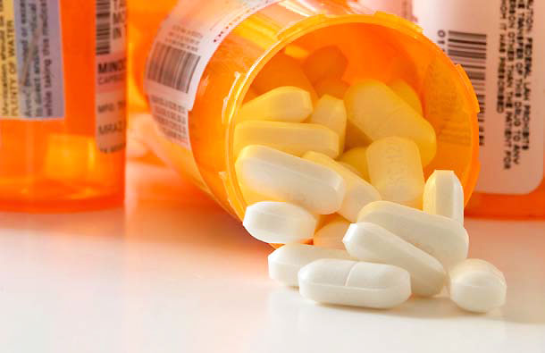 Bei der Behandlung der Schizophrenie war bislang nicht wissenschaftlich belegt, welches Antipsychotikum f&uuml;r welchen Betroffenen am besten geeignet ist. Jetzt ist klar: Eine neue Gruppe von Antipsychotika ist den &auml;lteren Pr&auml;paraten &uuml;berlegen.