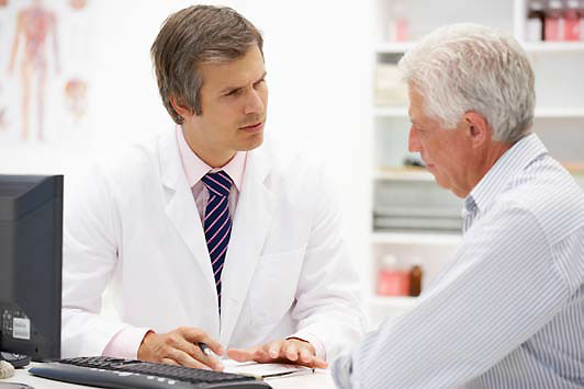 Jedes Jahr wird allein in Deutschland bei mehr als 65.000 M&auml;nnern ein Prostatakarzinom diagnostiziert. Ein molekularer Gradmesser f&uuml;r die Aggressivit&auml;t des Tumors k&ouml;nnte bei der Entscheidung helfen, wie intensiv und radikal die Behandlung ausfallen muss.