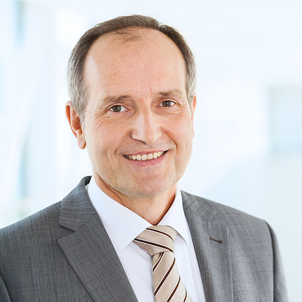 Professor Dr. Matthias Franz hat mit seiner Arbeitsgruppe das Kursprogramm f&uuml;r alleinerziehende M&uuml;tter entwickelt.