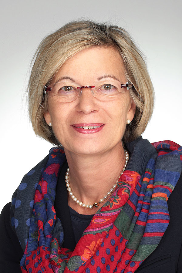 Frau Dr. Monika Klinkhammer-Schalke