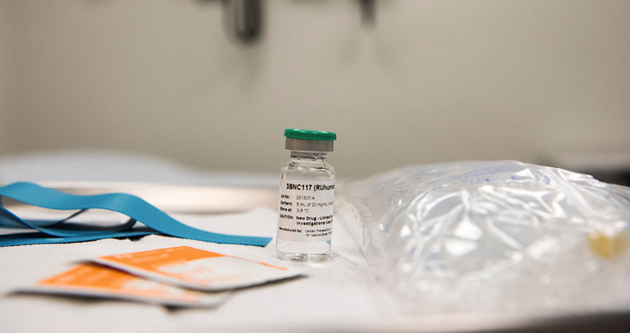 Der Antikörper 3BNC117 wird als Infusion verabreicht. Foto: Zach Veilleux, Rockefeller University