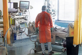 Die REMAP-CAP-Studienbeteiligung von derzeit 17 deutschen Intensivstationen wird am Uniklinikum Jena koordiniert.“ 