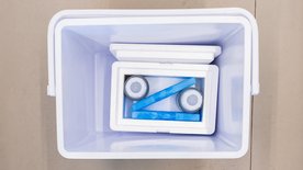 Gut gekühlt kommen die Abwasserproben im MDC an.